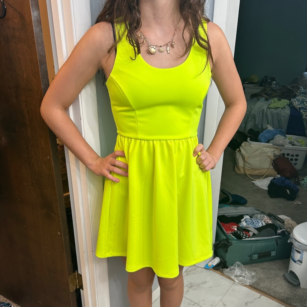 L’amour Nanette Lepore Small Yellow Chartreuse skater dress New concerts